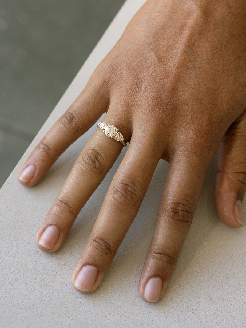 3 Stone Gold Finger Ring for Men