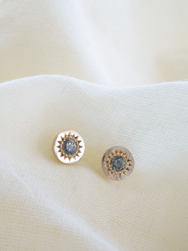 Shown: 3mm Montana sapphires in 14k yellow Fairmined Gold with signature matte finish. 